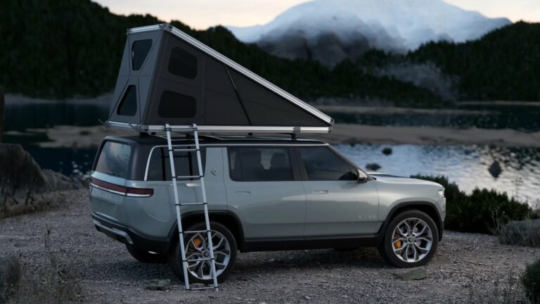 Hardsider HardTent SUV Rooftop Tent provides a restful sanctuary atop your vehicle