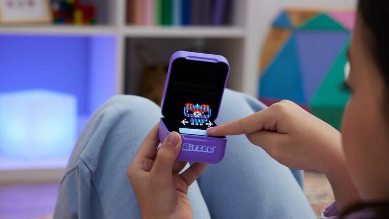 Spin Master Bitzee kids’ interactive toy pet responds to touch, swipes, and tilt